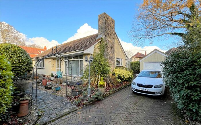 3 Bedroom Bungalow For Sale In Bramble Lane, Highcliffe, Christchurch, Dorset, BH23