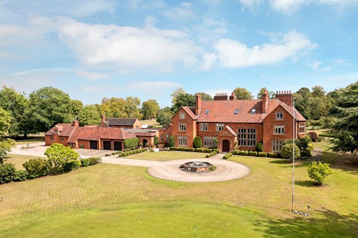 9 Bedroom Detached House For Sale In Earlswood, Solihull, B94