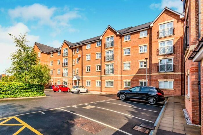 2 Bedroom Apartment To Rent In Ladybarn Court, Fallowfield, Manchester, M14