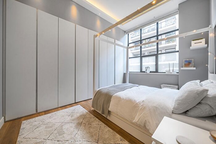 1 Bedroom Flat For Sale In Long Island Warple Way, London, W3