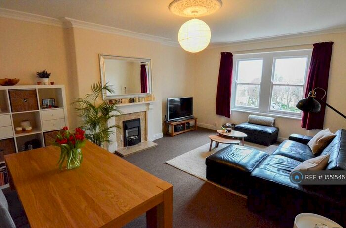2 Bedroom Flat To Rent In Whatley Road, Bristol, BS8
