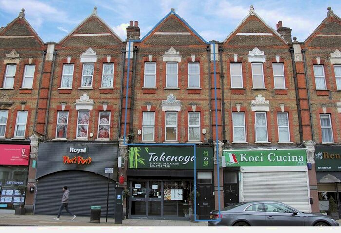 2 Bedroom Apartment To Rent In Green Lanes, London, N13