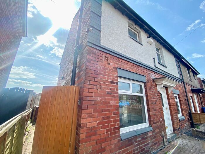 2 Bedroom Property To Rent In Harrison Road, Chorley, PR7