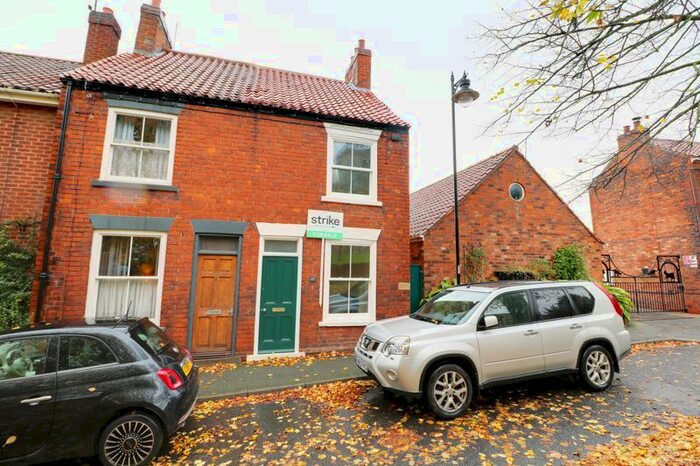 2 Bedroom Semi-Detached House To Rent In Beck Hill, Barton-Upon-Humber, DN18