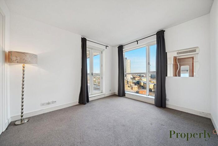 2 Bedroom Apartment To Rent In Belgrave Court, Westferry Circus, London, E14