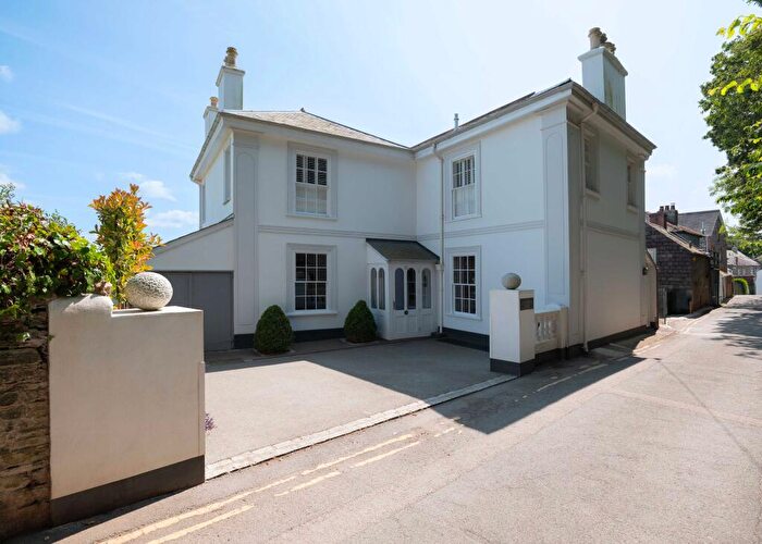 4 Bedroom Detached House For Sale In Lancefield House, PL28