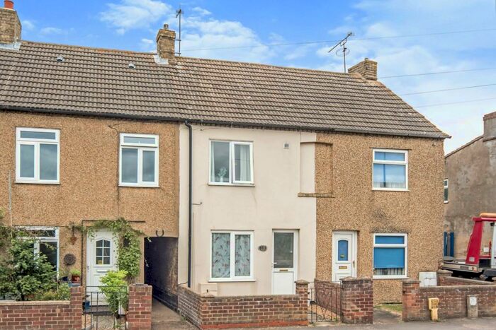 2 Bedroom Cottage To Rent In High Road, Cotton End, Bedfordshire, MK45