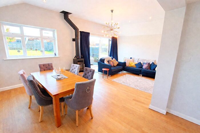 3 Bedroom Bungalow For Sale In View Street, Hednesford, Cannock, WS12