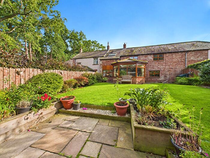 4 Bedroom Cottage For Sale In Holmhill, Dalston, CA5