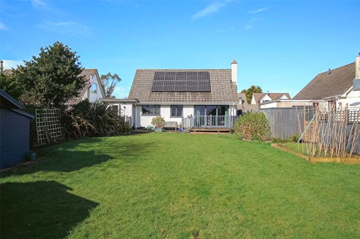 4 Bedroom Bungalow For Sale In Manor Park, Woolsery, Bideford, EX39
