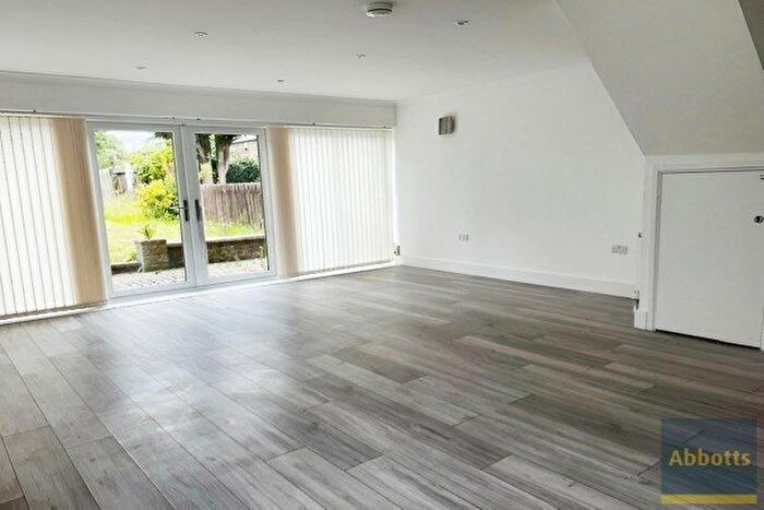 4 Bedroom Property To Rent In Wickhay, Basildon, SS15