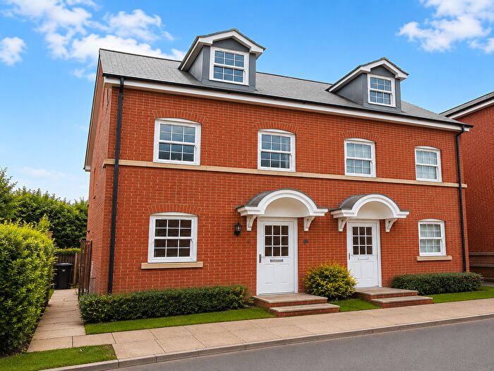 3 Bedroom Property To Rent In Keats Corner, Canterbury, CT1