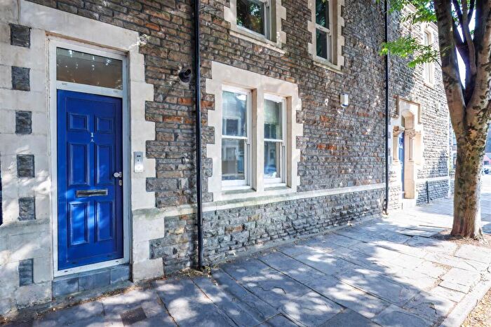 2 Bedroom Apartment To Rent In Talbot Place, Pontcanna, Cardiff, CF11