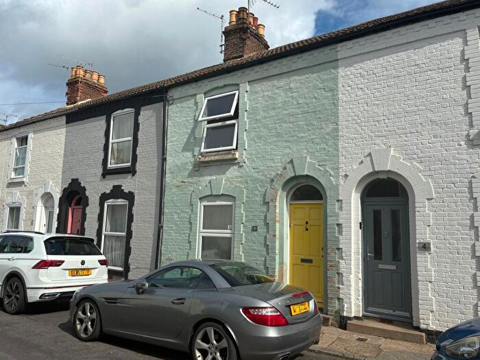 3 Bedroom House To Rent In Norfolk Street, Whitstable, CT5
