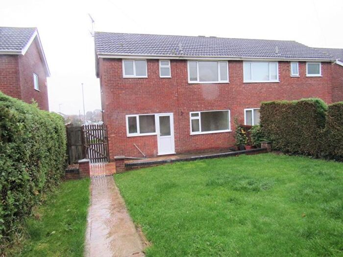 3 Bedroom Semi-Detached House To Rent In Arundel Drive, Louth, LN11
