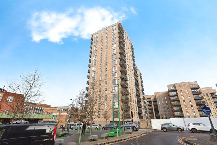 2 Bedroom Flat For Sale In St. Johns Road, Harrow, HA1
