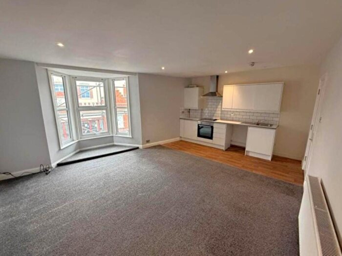 2 Bedroom Flat To Rent In Langney Road, Eastbourne, East Sussex, BN22
