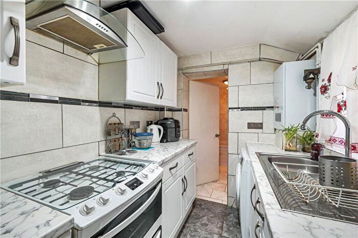 2 Bedroom Terraced House For Sale In Boston Road, Croydon, CR0