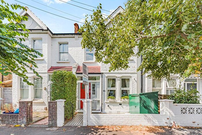 3 Bedroom Terraced House For Sale In Vernon Avenue, Raynes Park, SW20