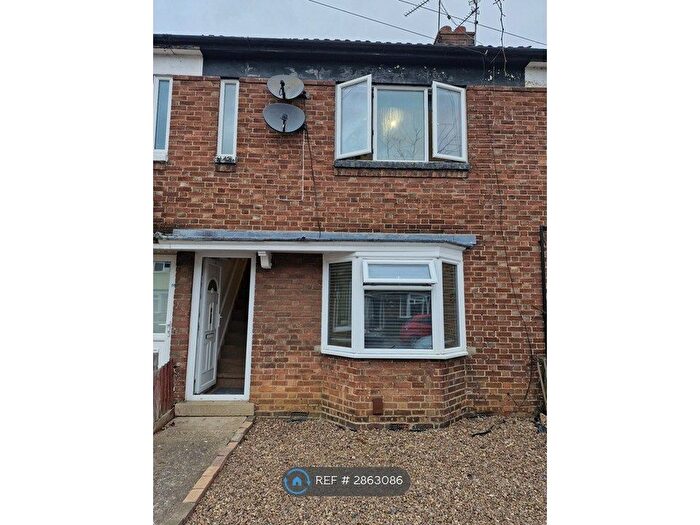 2 Bedroom Terraced House To Rent In Reliance House Sun Pier, Peterborough, PE4