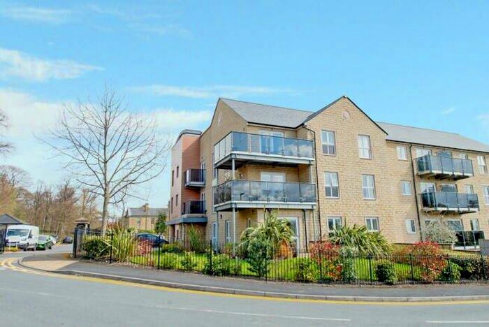 2 Bedroom Retirement Property To Rent In Squirrel Way, Leeds, West Yorkshire, LS17