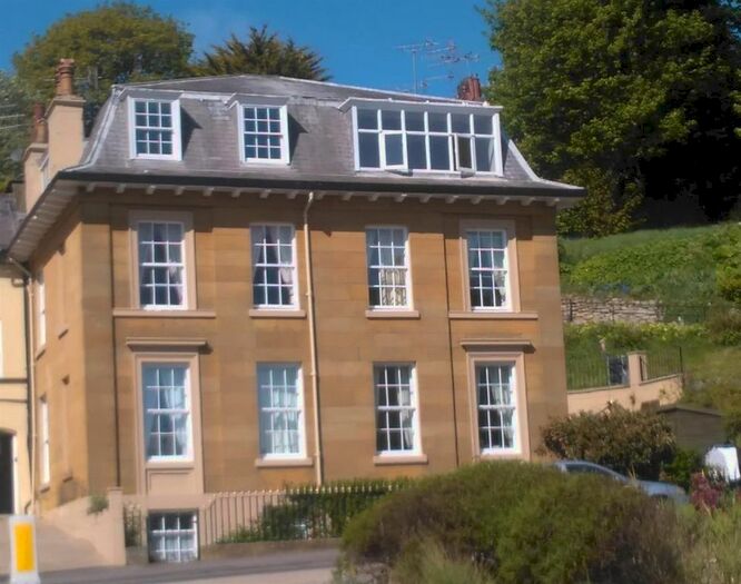 2 Bedroom Flat To Rent In Vernon Road, Scarborough, YO11