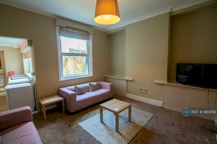 5 Bedroom Terraced House To Rent In Norris Street, Preston, PR1