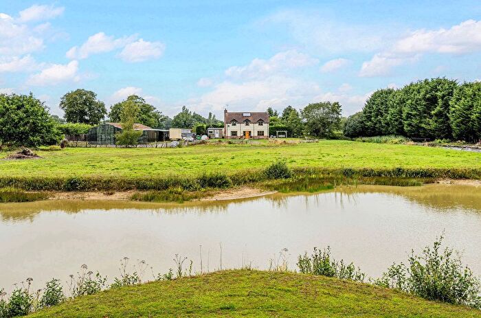 3 Bedroom Detached House For Sale In Marsh Green, Kent, TN8