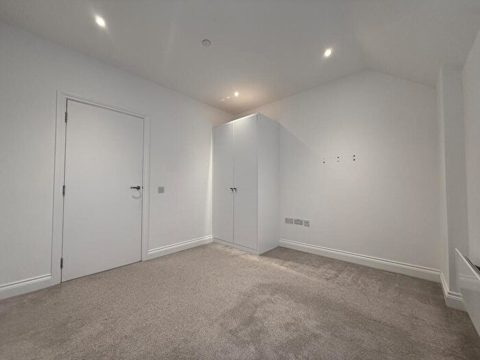 1 Bedroom Flat To Rent In Marlowes, Hemel Hempstead, HP1