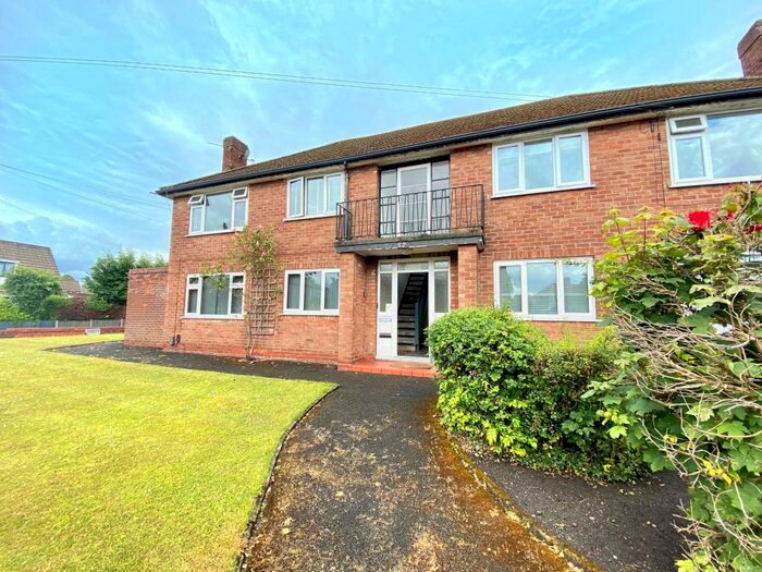 2 Bedroom Apartment To Rent In Temple Road, Sale, Greater Manchester, M33