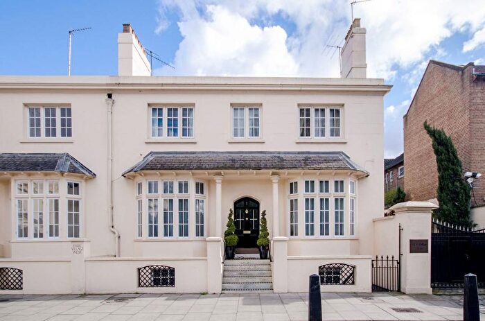 3 Bedroom Terraced House To Rent In Park Village West, Regents Park, NW1