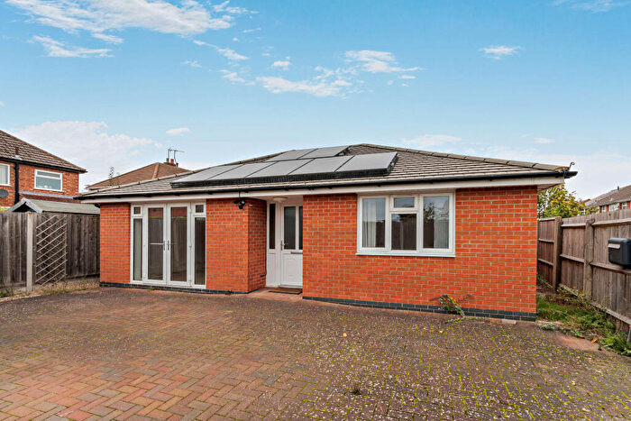 2 Bedroom Detached Bungalow For Sale In Kings Walk, Leicester Forest East, LE3