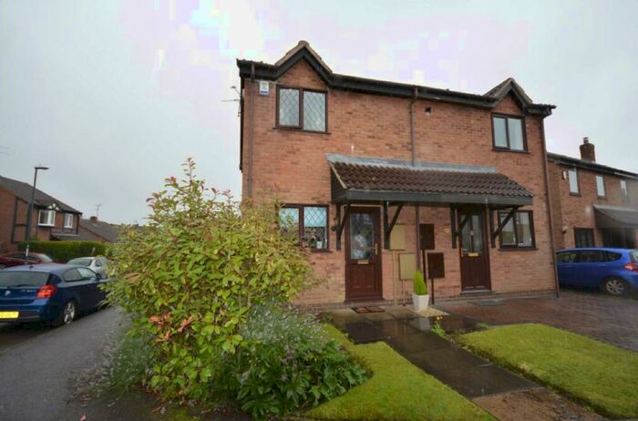 2 Bedroom Semi-Detached House To Rent In Blackthorn Close, Oakwood, Derby, DE21