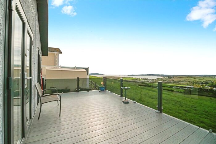 2 Bedroom Mobile/park Home For Sale In Osmington Hill, Osmington, Weymouth, Dorset, DT3