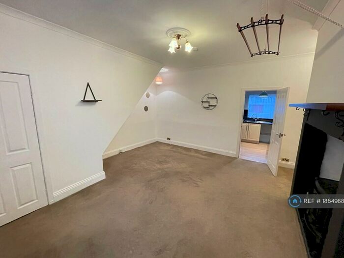 2 Bedroom Terraced House To Rent In Helen Street, Blaydon-On-Tyne, NE21