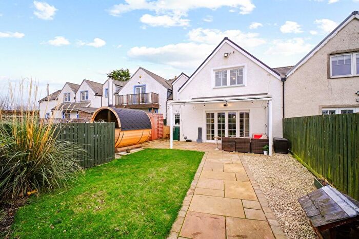 4 Bedroom Barn Conversion For Sale In Stevenston, KA20