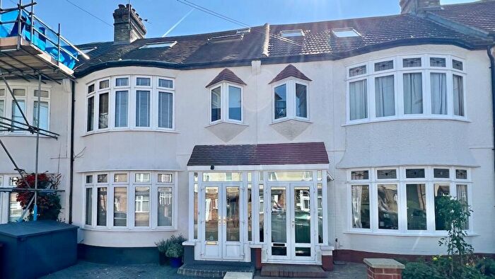 4 Bedroom Terraced House For Sale In Mayfield Road, Chingford, E4