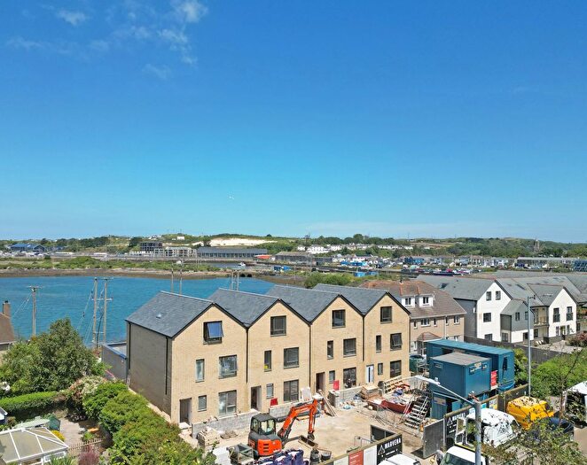 4 Bedroom Semi Detached House For Sale In Overlooking Carnsew Pool, Hayle, Cornwall, TR27