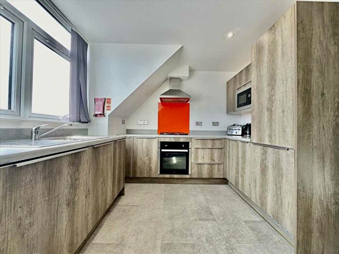 2 Bedroom Apartment To Rent In Queen Anne Terrace, Plymouth, PL4