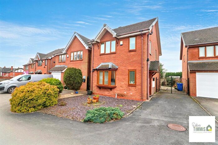 3 Bedroom Detached House For Sale In Leek Road, Carmountside, Stoke-On-Trent, ST2
