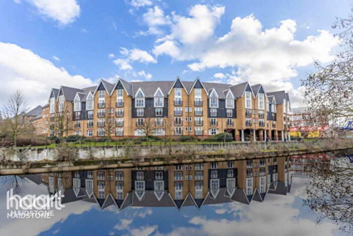 1 Bedroom Apartment To Rent In St Peters Street, Maidstone, ME16