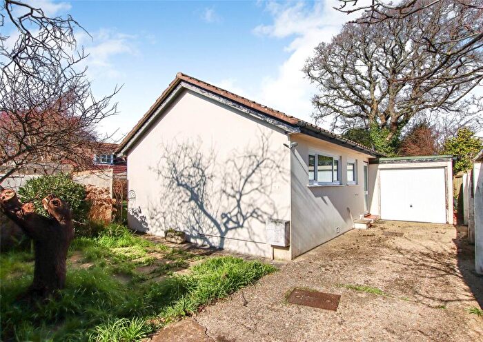 3 Bedroom Bungalow For Sale In Yeovilton Close, Everton, Hampshire, SO41