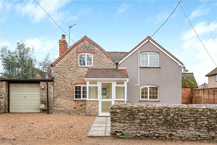 2 Bedroom Detached House To Rent In Mill Road, Marcham, Abingdon, Oxfordshire, OX13