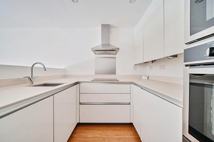 1 Bedroom Flat To Rent In Main Road, Lawrence Court, DA14