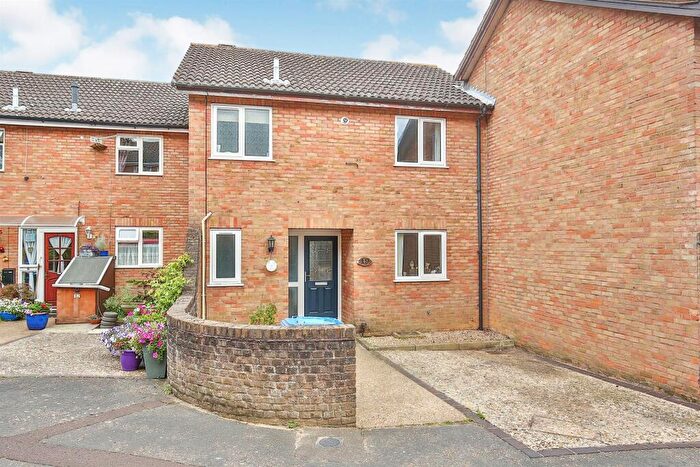 3 Bedroom Terraced House For Sale In Kirklees, Norwich, NR4