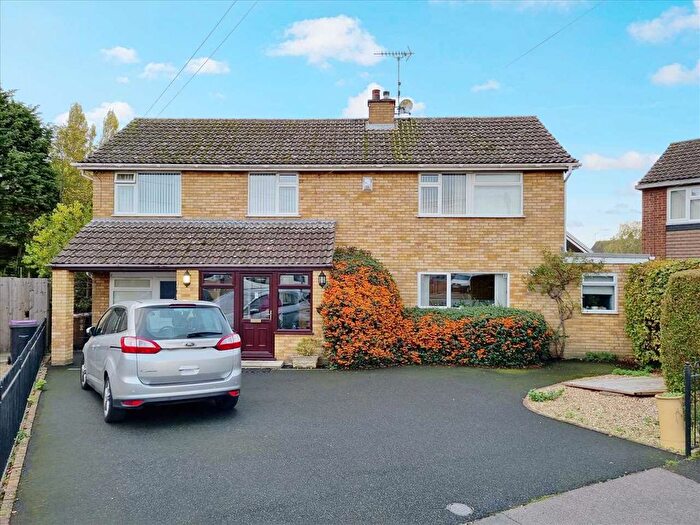 4 Bedroom Detached House For Sale In Meadowfield, Sleaford, NG34