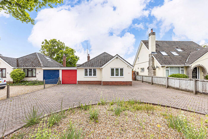 2 Bedroom Bungalow For Sale In Sandy Lane, Poole, BH16