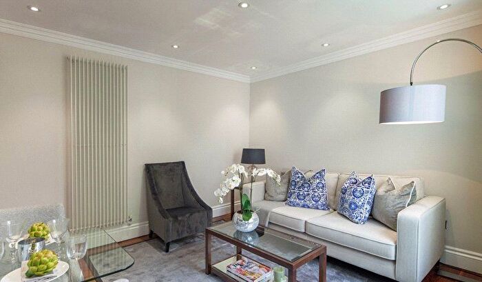 1 Bedroom Flat To Rent In Garden House, Kensington Gardens Square, W2