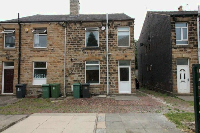 1 Bedroom End Of Terrace House To Rent In Carlinghow Lane, Batley, WF17