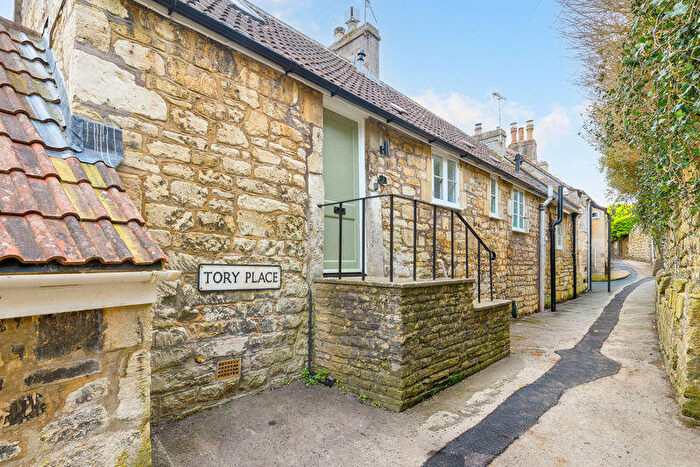 2 Bedroom Maisonette For Sale In Bradford On Avon, BA15